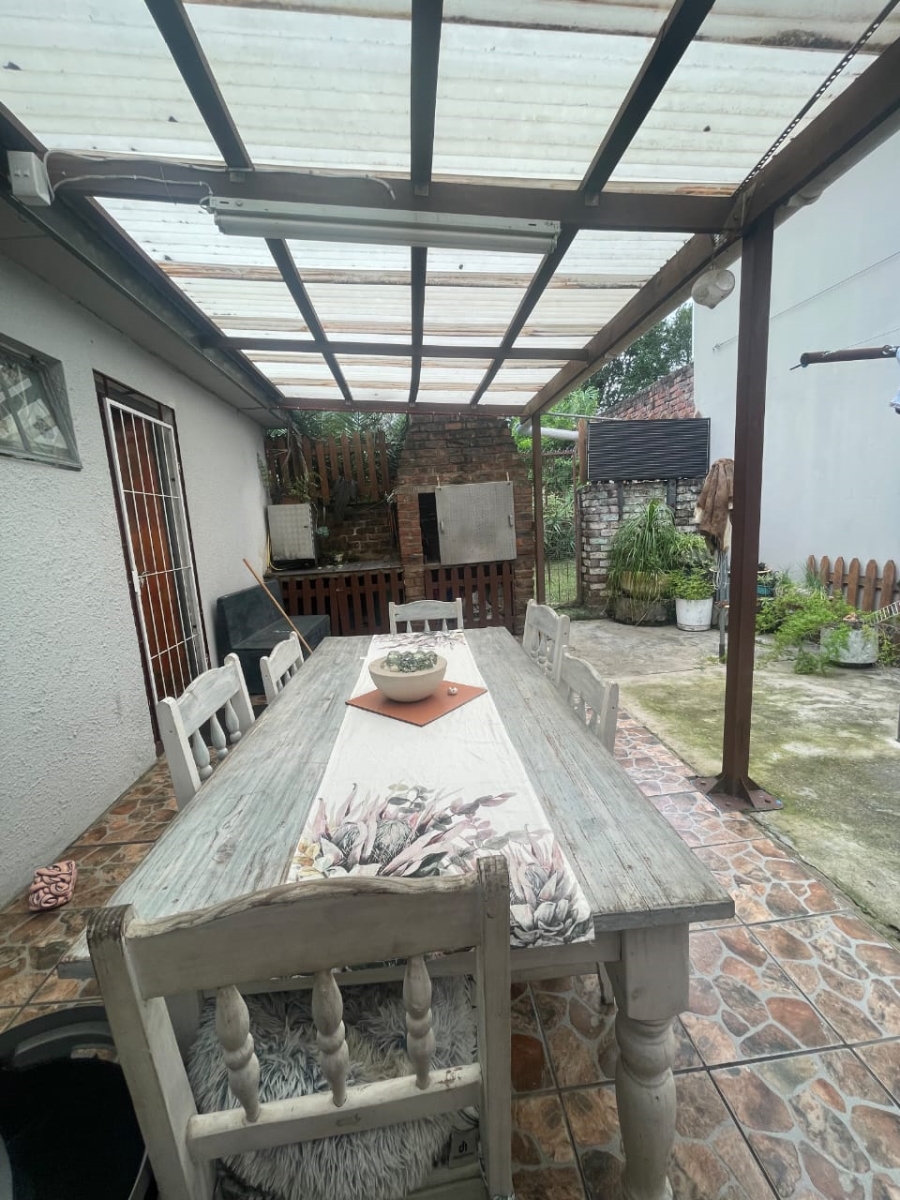 4 Bedroom Property for Sale in Amalinda Eastern Cape